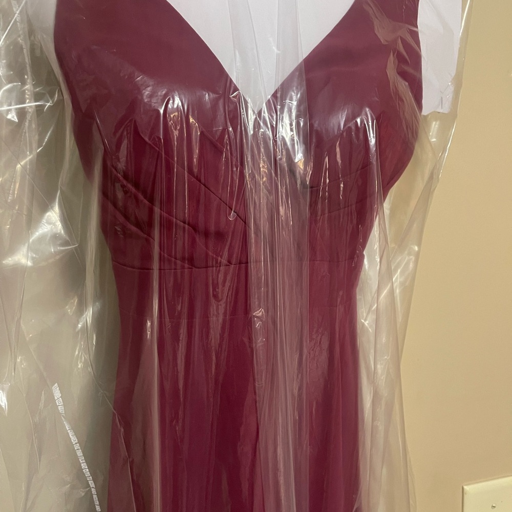 Formal dress long Mulberry color size A4